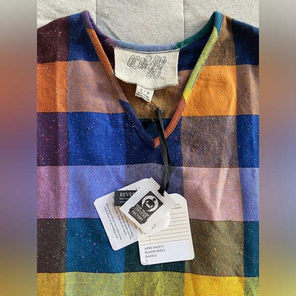 Ace & Jig rainbow shell, small - Picture 2 of 6